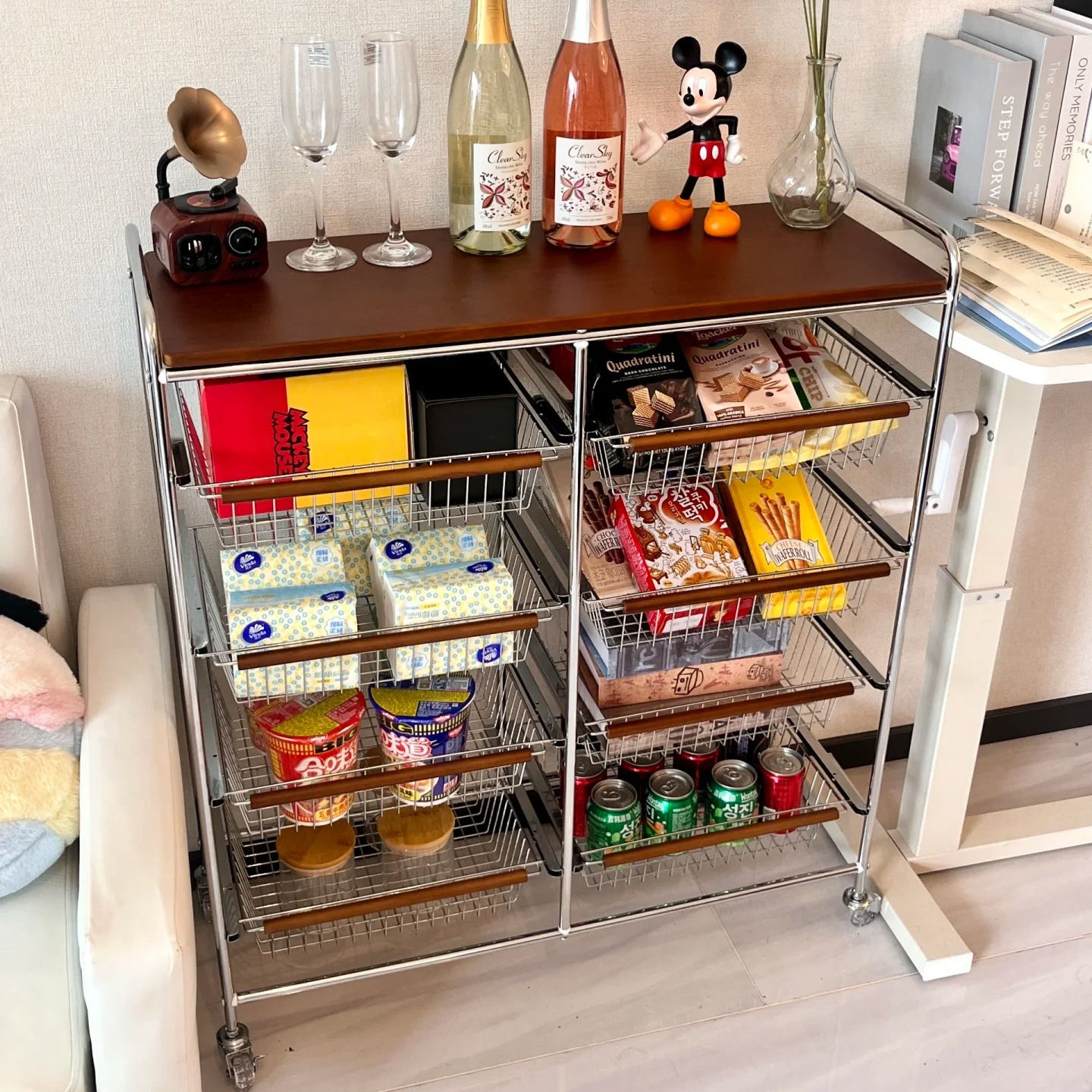 Medieval style storage trolley - Food Storage Medieval ulasan dan harga